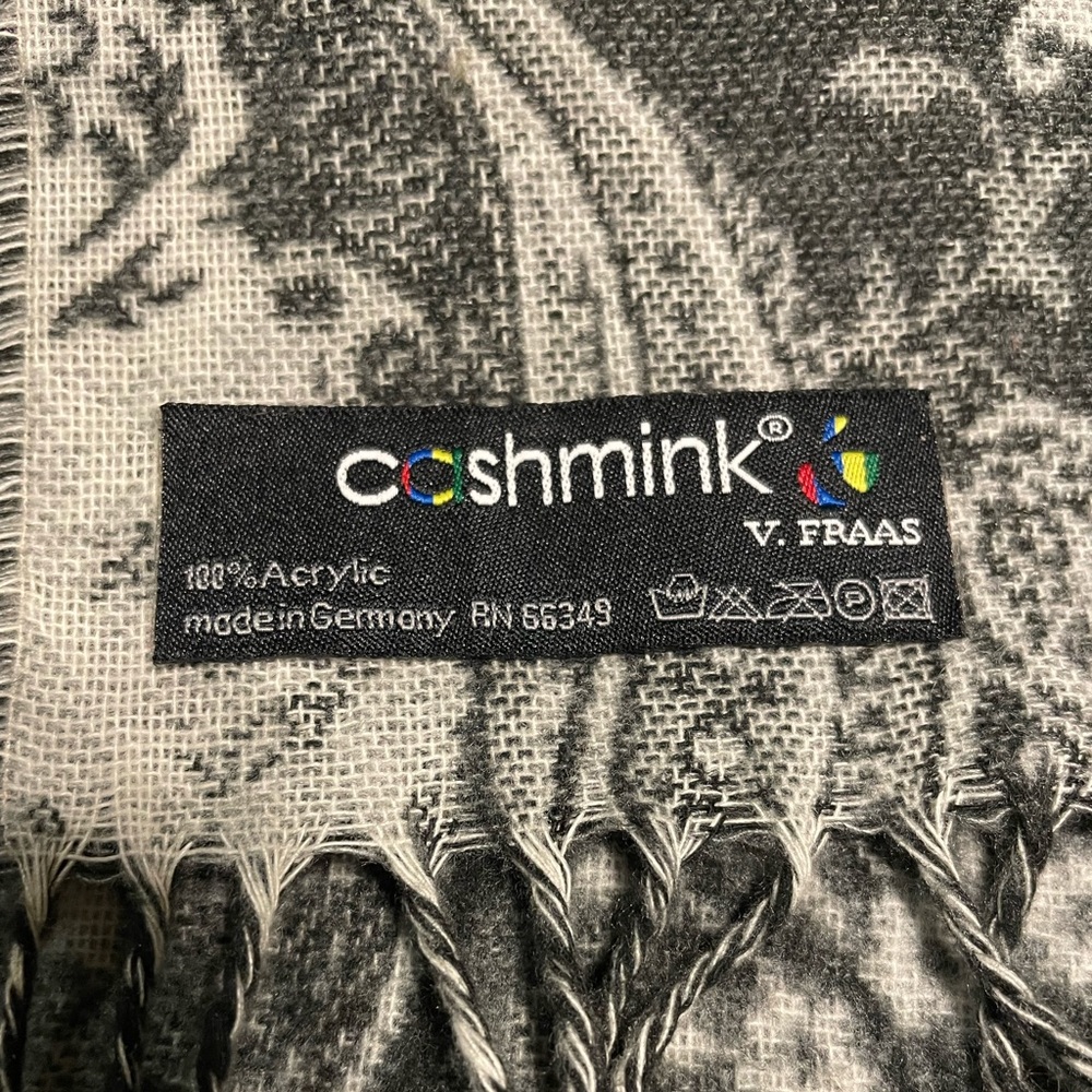 Cashmink V.FRAAS Scarf Paisley Gray tones